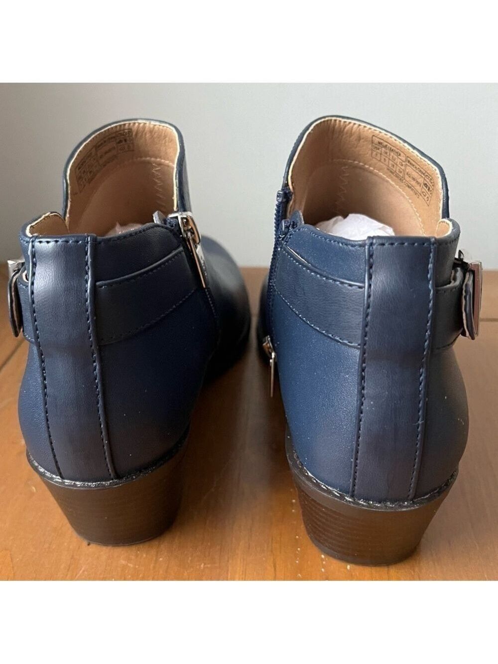 Vionic Women’s Joy Millie Leather Ankle Boots with Buckle Navy 7 - Picture 5 of 13